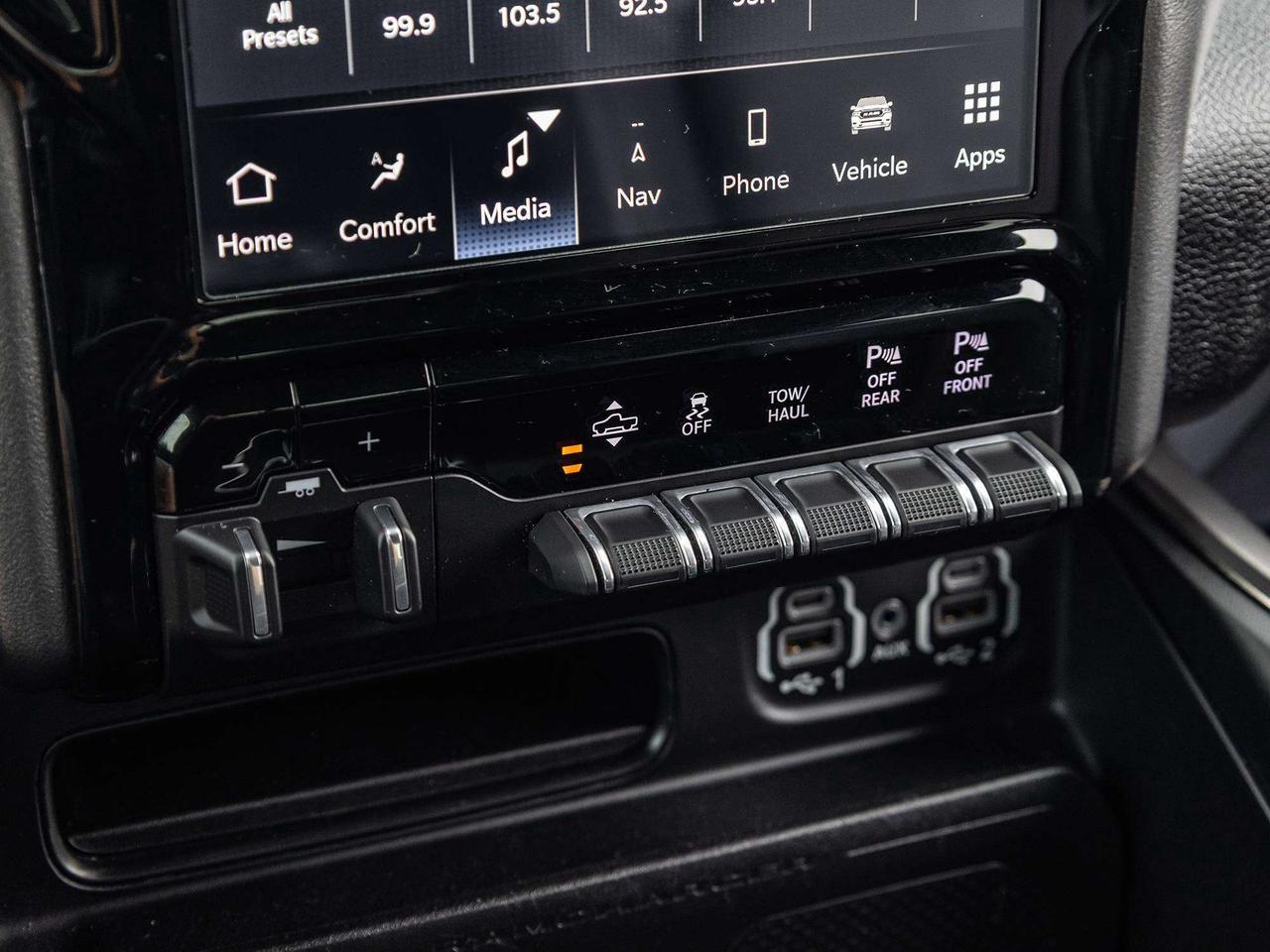 2023 RAM 1500 SPORT Photo