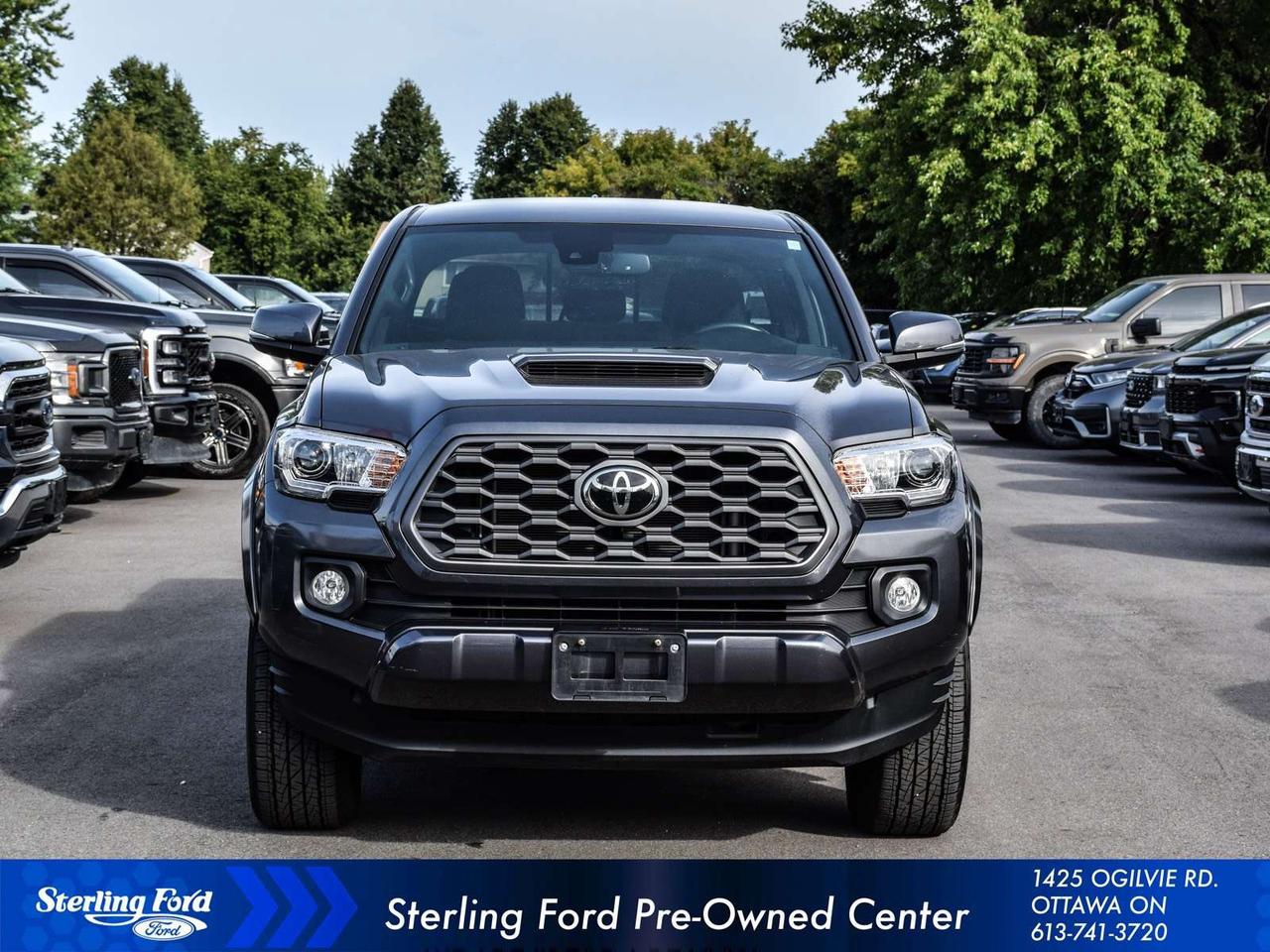 2022 Toyota Tacoma  Photo5