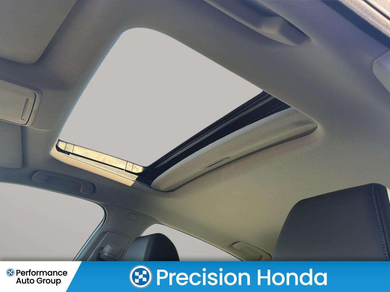 2022 Honda Civic TOURING NAVIGATION LEATHER SUNROOF Photo
