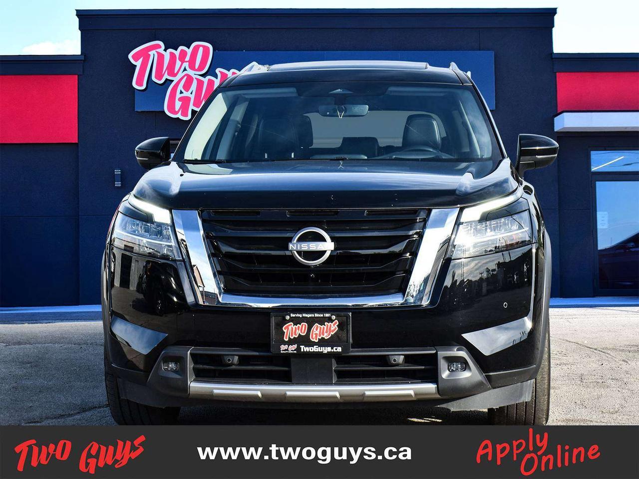 2023 Nissan Pathfinder SL Premium Pkg   4WD   Leather   Panoroof   Nav Photo