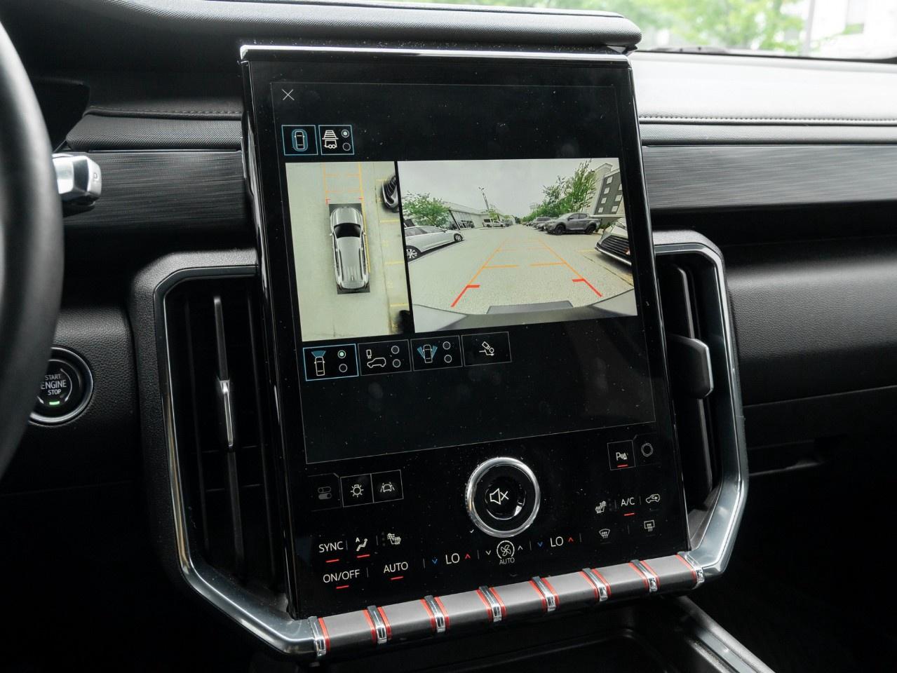 2024 GMC Acadia AWD AT4 Photo