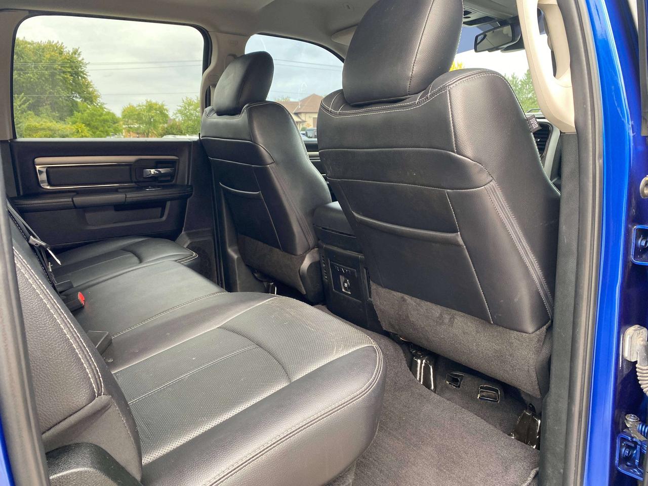 2018 RAM 1500 SPORT, 5.7L HEMI, CLEAN CARFAX, REMOTE START! Photo