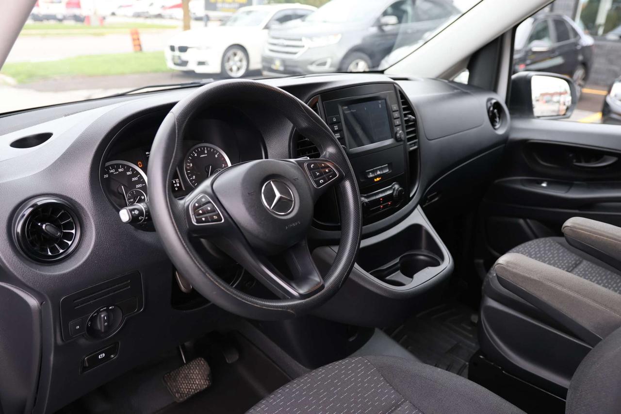 2021 Mercedes-Benz Metris Passenger Van 2021 Mercedes-Benz Metris CARGO VAN/B CAM/CRUISE CONTROL/CARPLAY/BLUETOOOTH/P WINDOWS & MIRRORS/AUTO HEADLIGHTS Photo