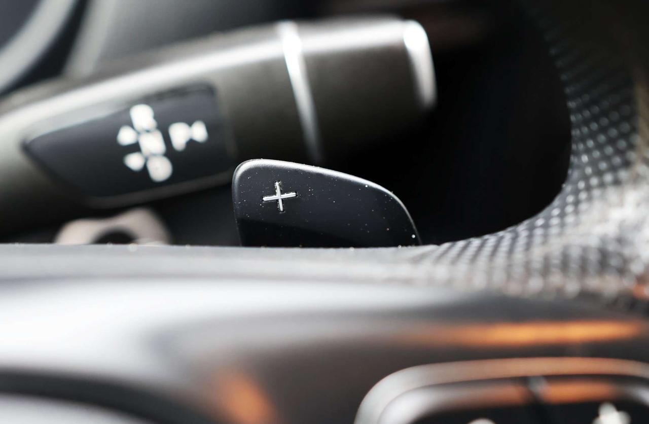 2021 Mercedes-Benz Metris Passenger Van 2021 Mercedes-Benz Metris CARGO VAN/B CAM/CRUISE CONTROL/CARPLAY/BLUETOOOTH/P WINDOWS & MIRRORS/AUTO HEADLIGHTS Photo