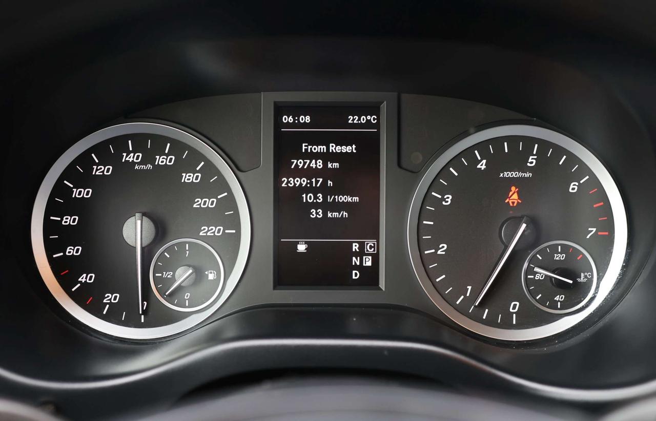 2021 Mercedes-Benz Metris Passenger Van 2021 Mercedes-Benz Metris CARGO VAN/B CAM/CRUISE CONTROL/CARPLAY/BLUETOOOTH/P WINDOWS & MIRRORS/AUTO HEADLIGHTS Photo