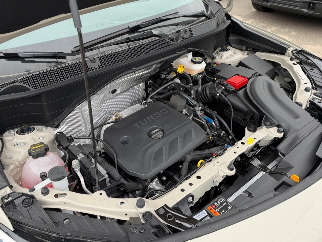 2026 Buick Encore GX Sport Touring AWD Photo