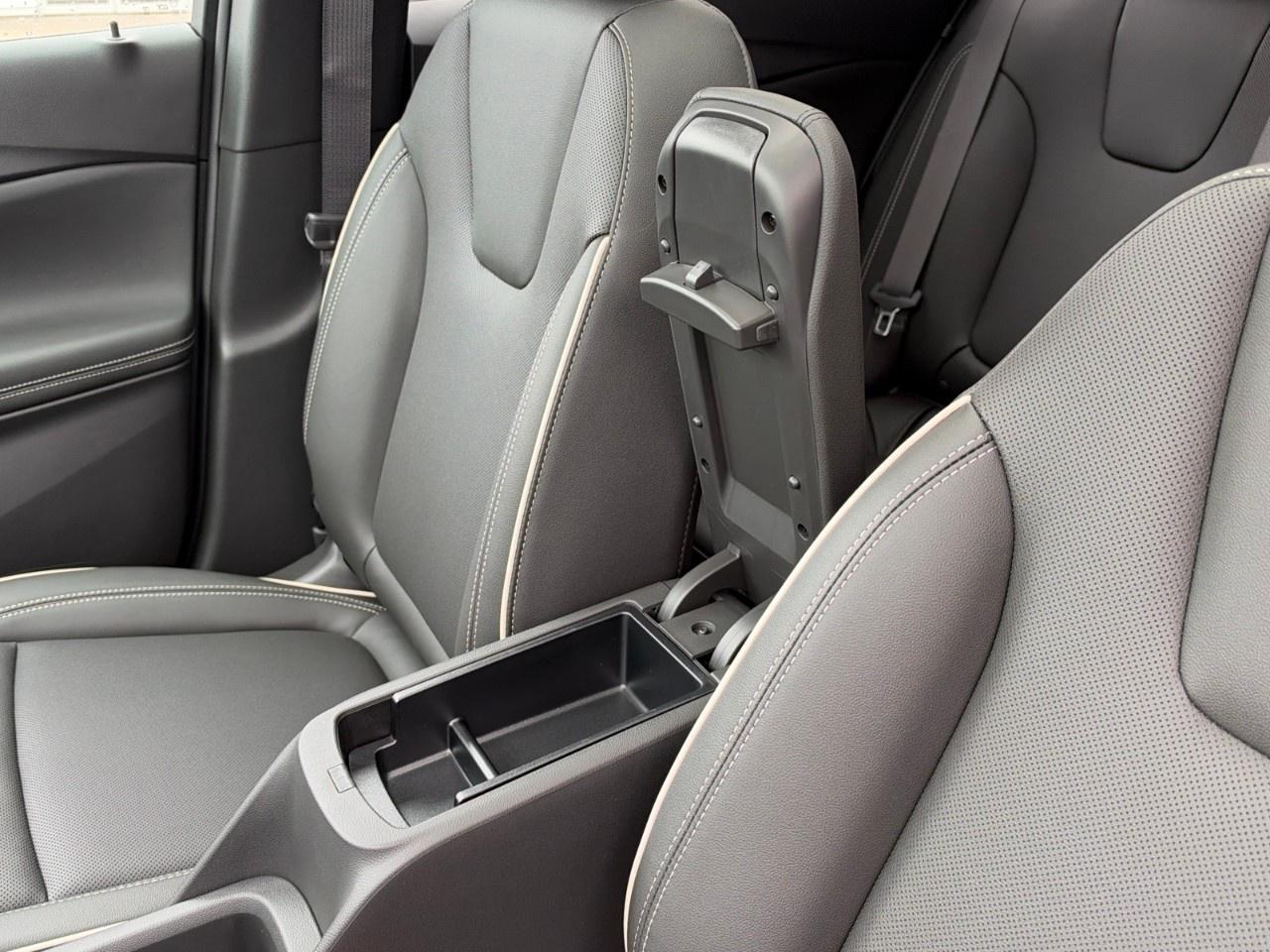 2026 Buick Encore GX Sport Touring AWD Photo