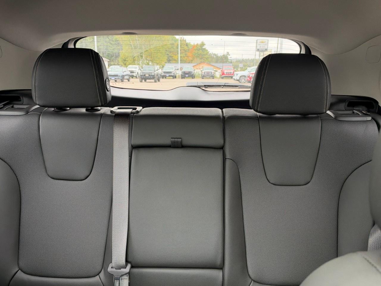 2026 Buick Encore GX Sport Touring AWD Photo