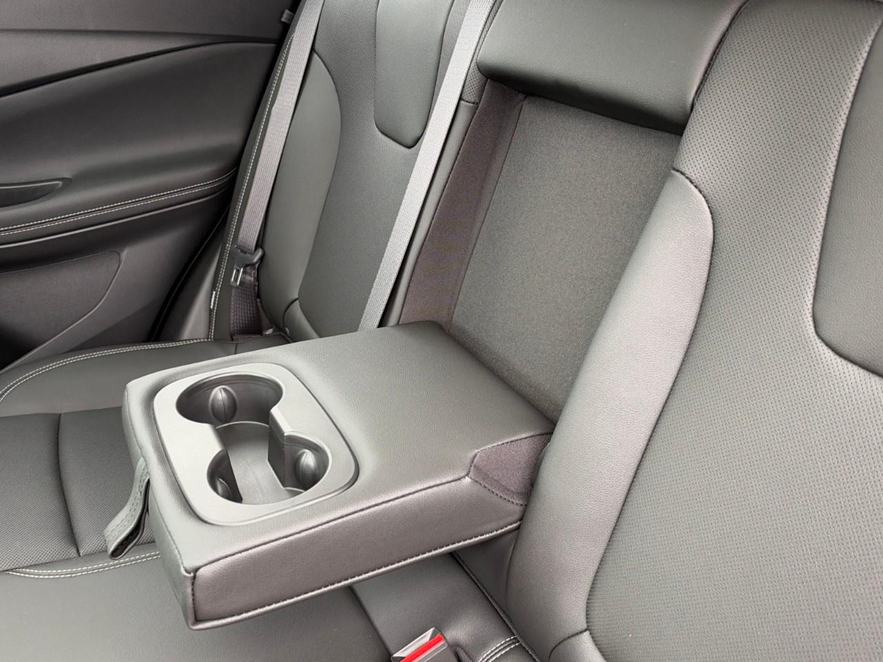 2026 Buick Encore GX Sport Touring AWD Photo