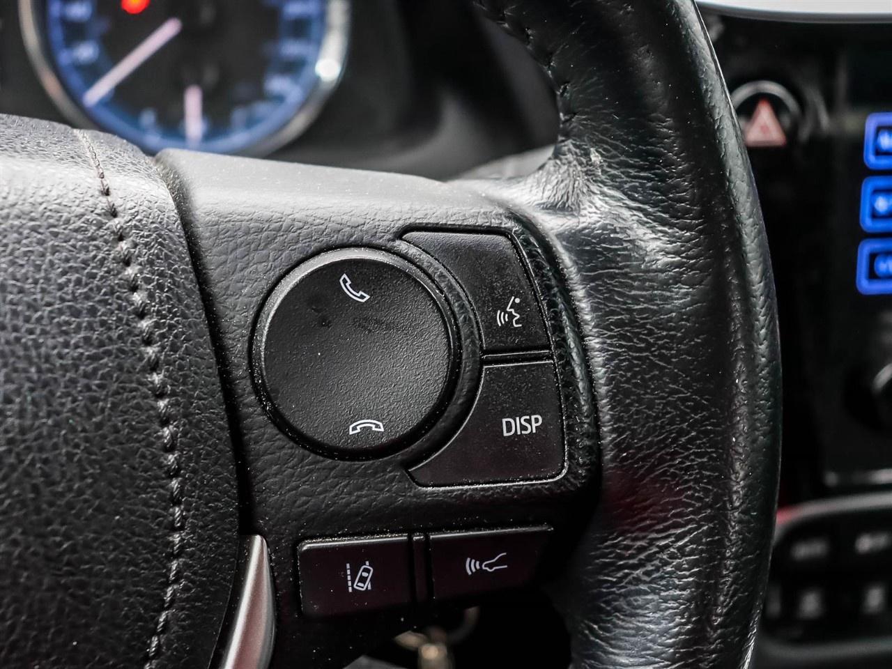 2017 Toyota Corolla  Photo