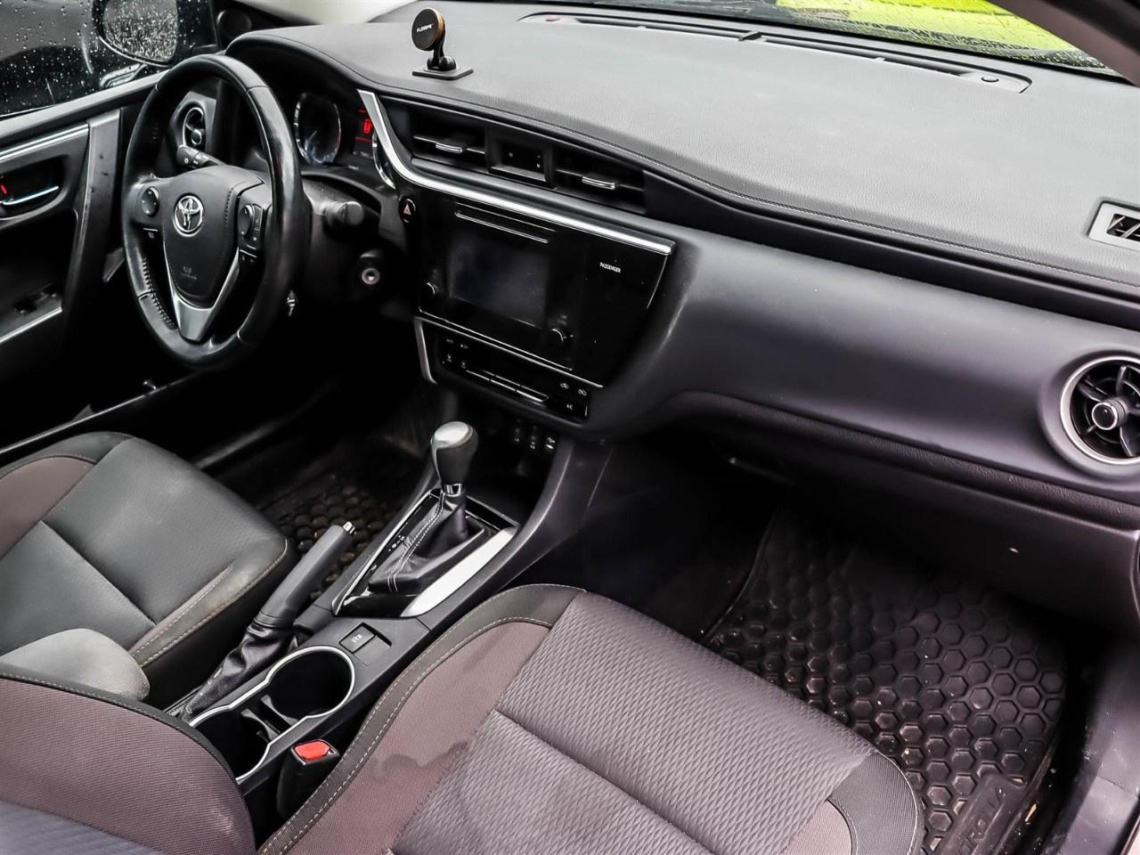 2017 Toyota Corolla  Photo