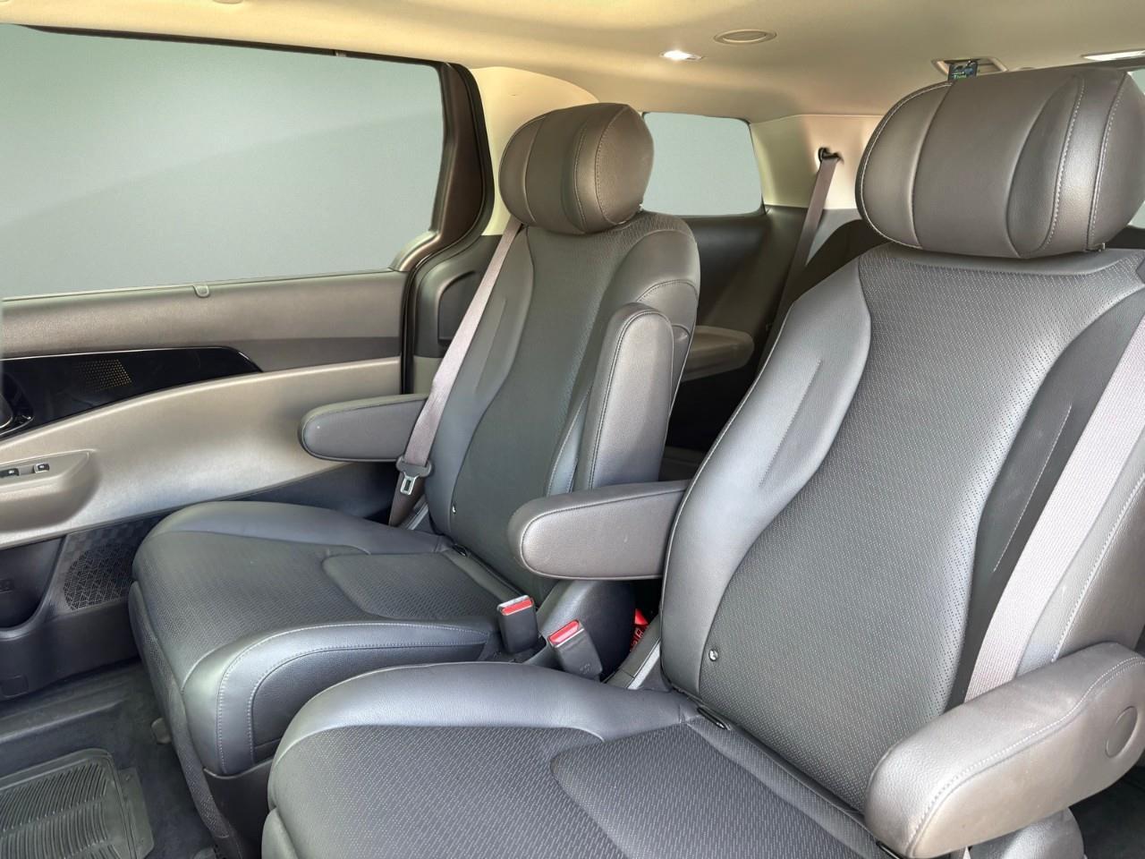 2025 Kia Carnival  Photo
