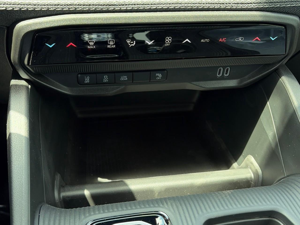 2026 Jeep Cherokee  Photo
