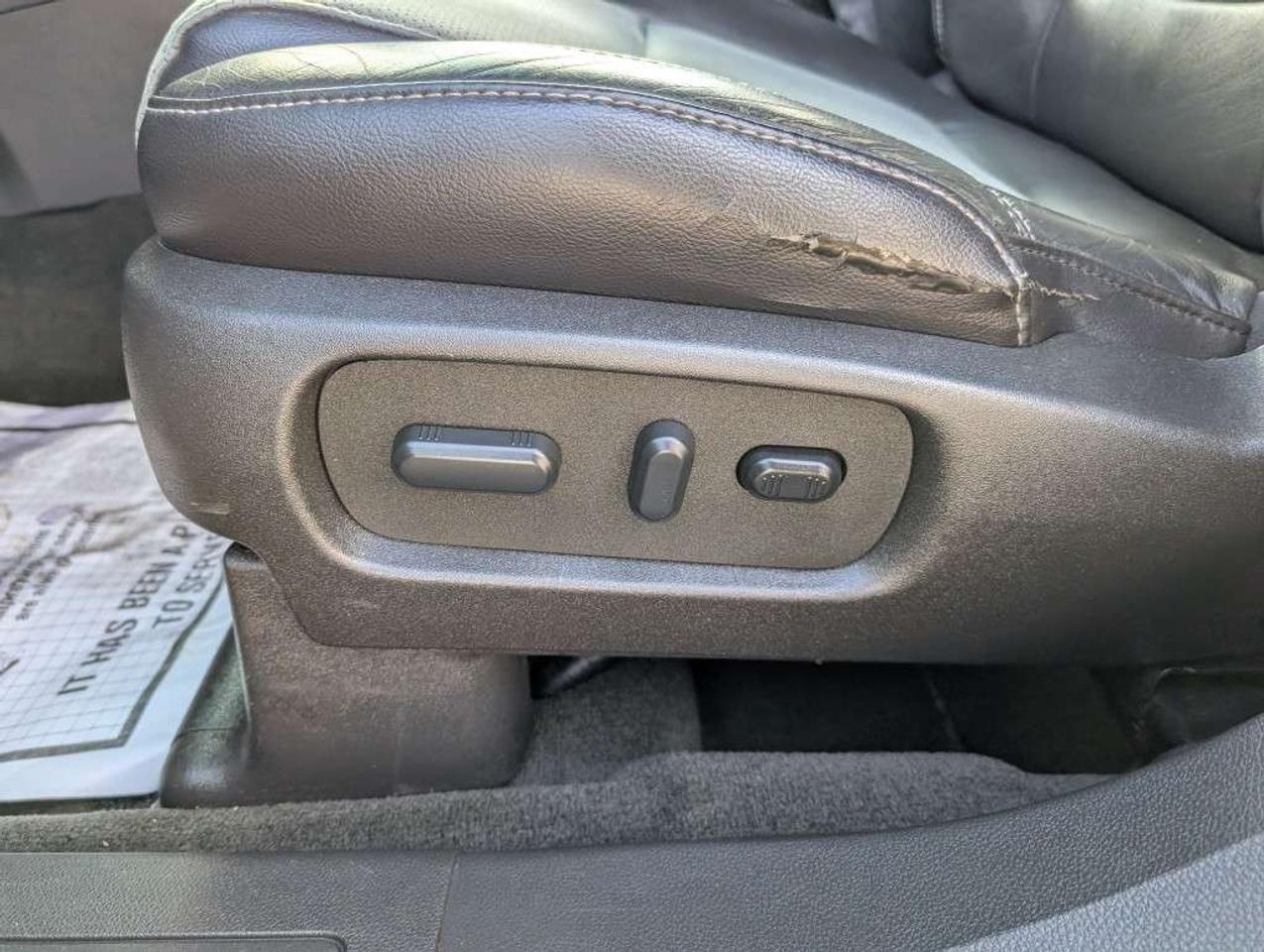 2015 Ford Explorer XLT 4x4   LEATHER   CAMERA   HTD SEATS Photo