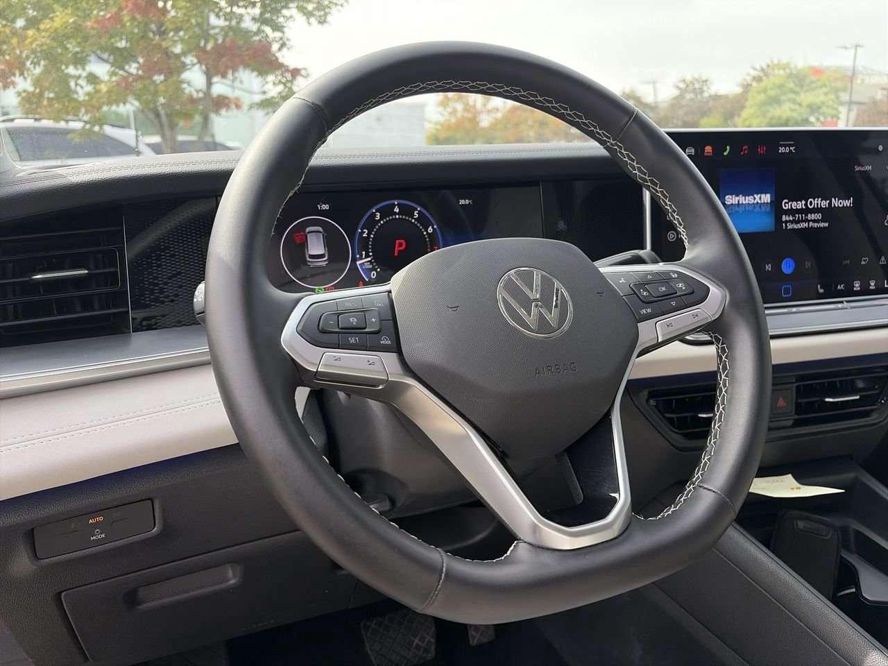 2025 Volkswagen Tiguan Comfortline 4MOTION Remote Starter  Alloy Wheels  Rear Parking Aid  Apple/Android CarPlay Photo