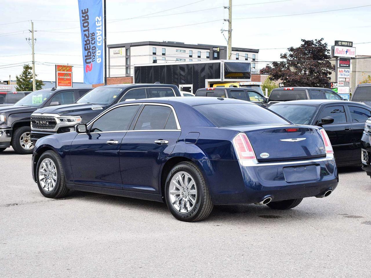 2013 Chrysler 300 C ~HEMI ~Nav ~Heated/Cooled Leather ~Pano Roof Photo