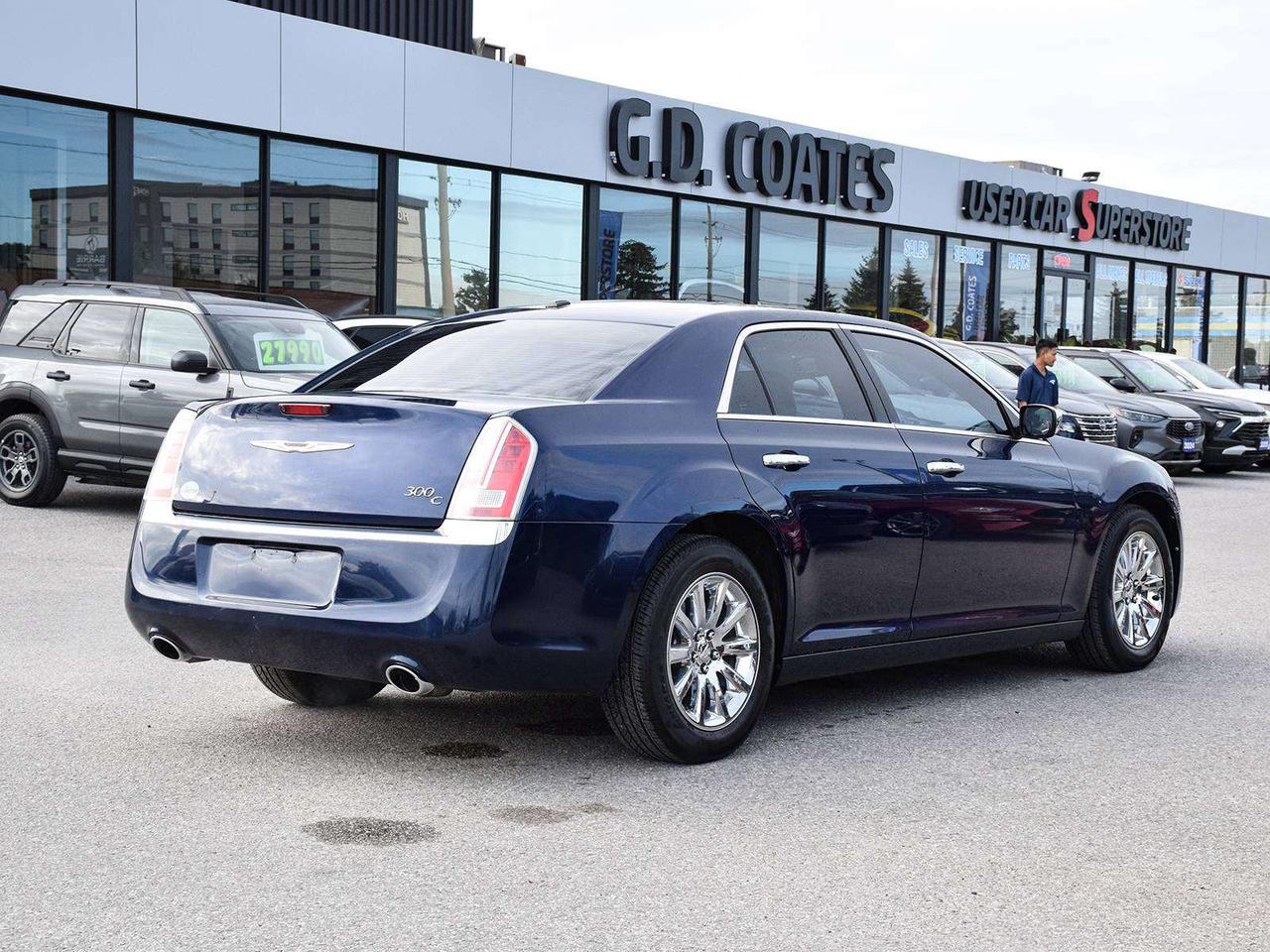 2013 Chrysler 300 C ~HEMI ~Nav ~Heated/Cooled Leather ~Pano Roof Photo