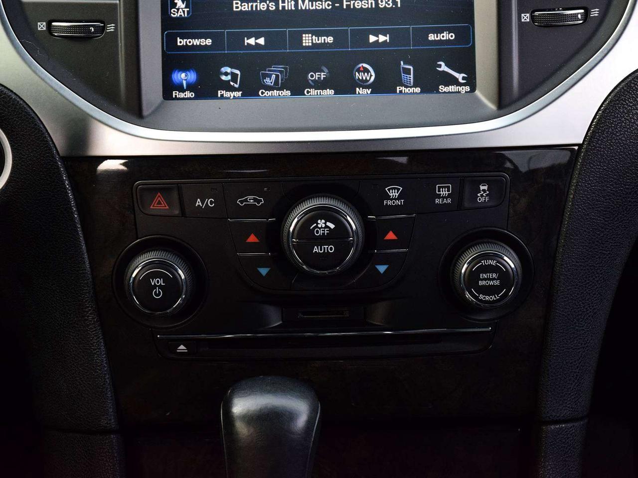2013 Chrysler 300 C ~HEMI ~Nav ~Heated/Cooled Leather ~Pano Roof Photo