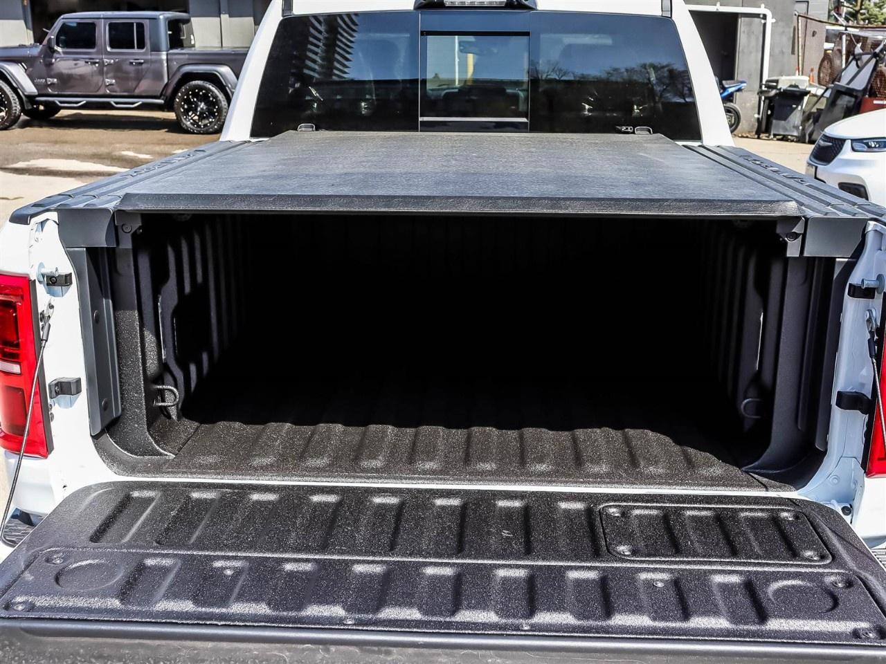 2026 RAM 1500 TUNGSTEN 4X4 CREW CAB 5'7" BOX Photo