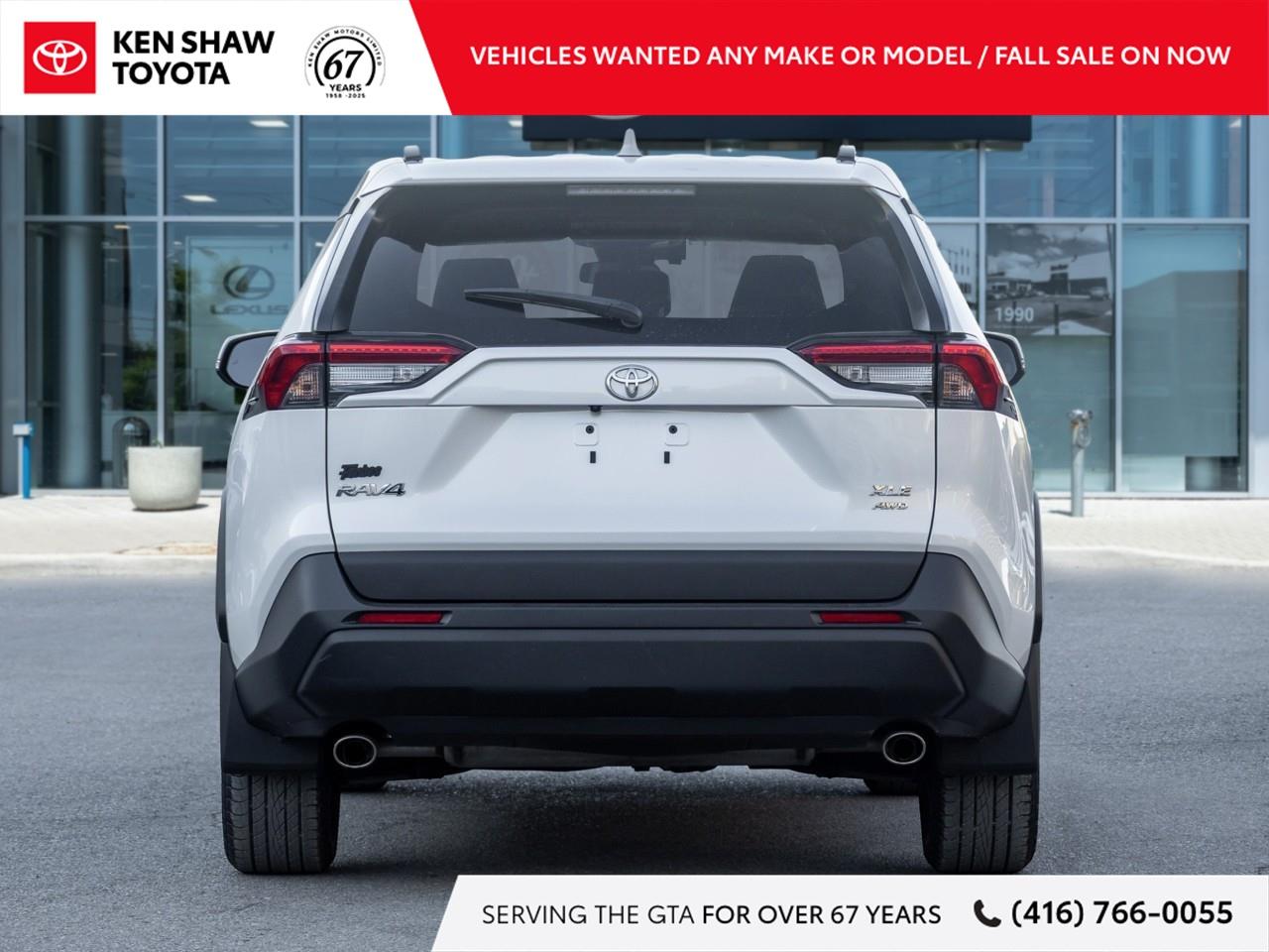 2023 Toyota RAV4 XLE 4dr All-wheel Drive Photo