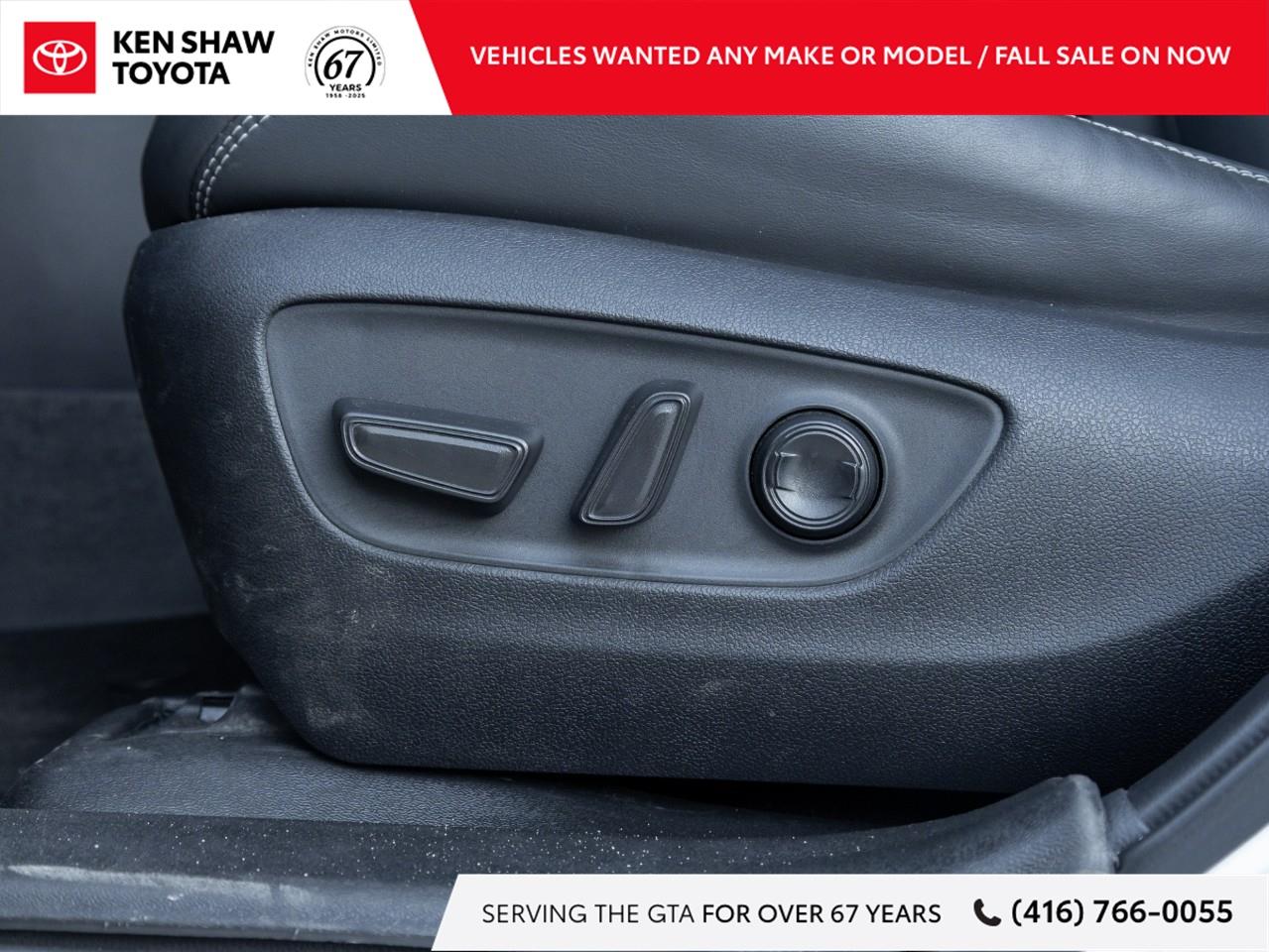2023 Toyota RAV4 XLE 4dr All-wheel Drive Photo