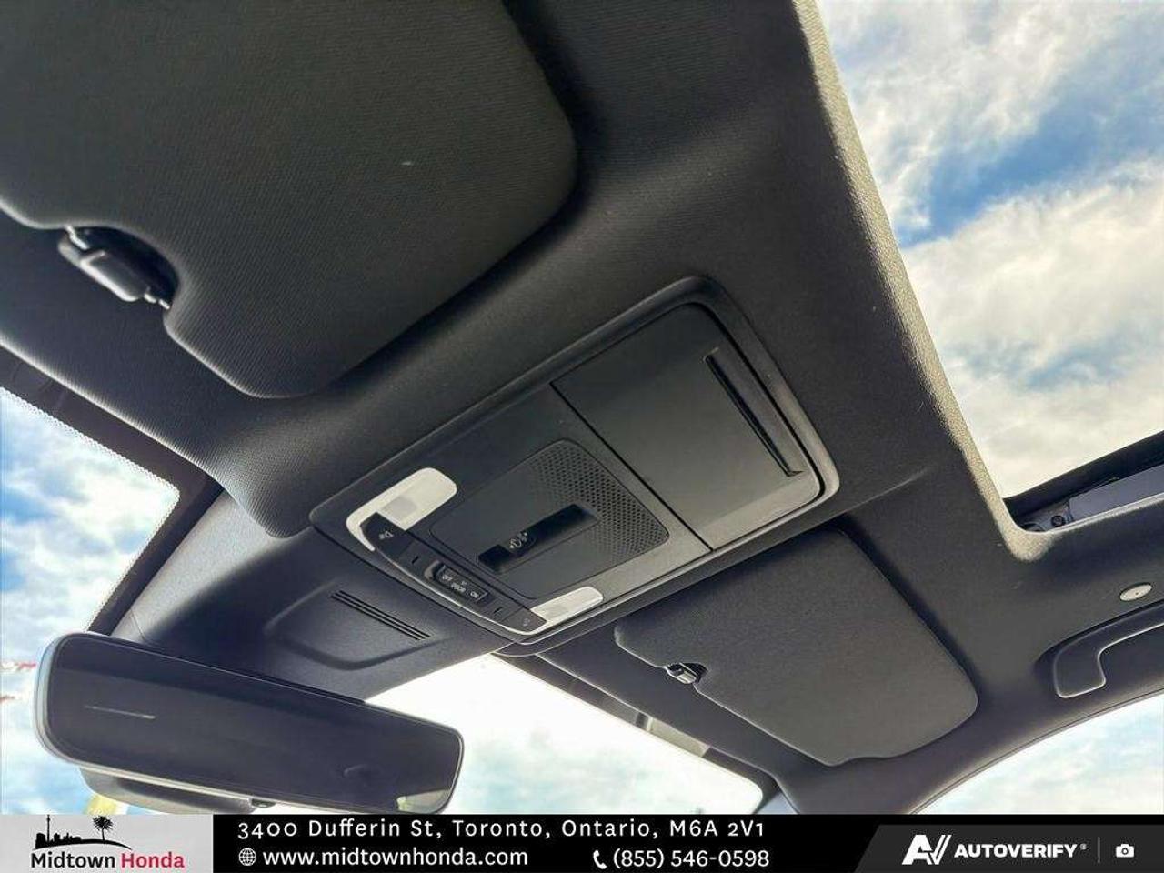 2023 Honda CR-V Touring AWD Photo