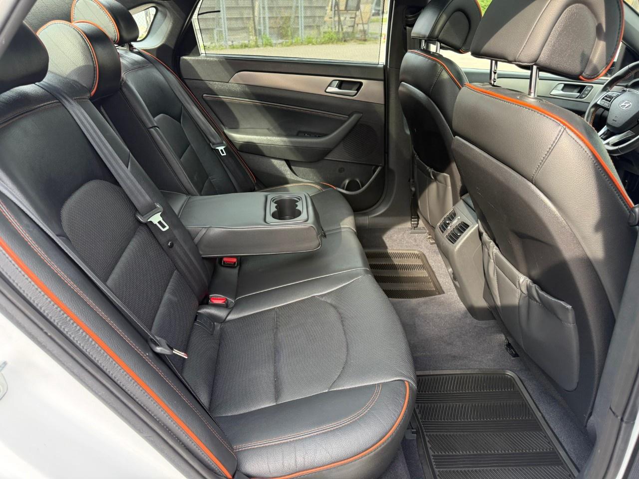 2015 Hyundai Sonata 4dr Sdn 2.0T Auto Ultimate w/Colour Pack Photo