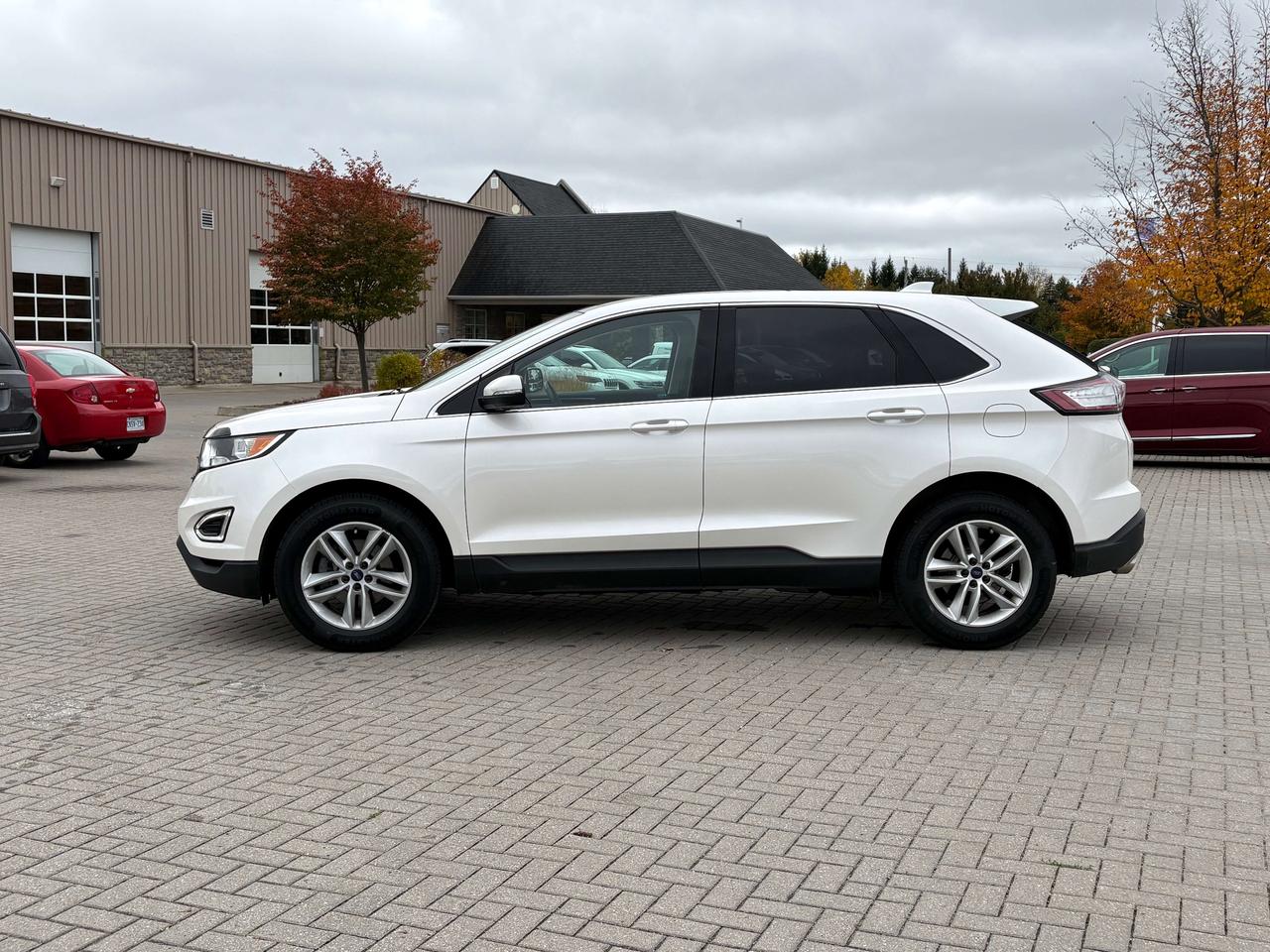 2017 Ford Edge SEL FWD   Nav   Pano Roof   Leather   Heated Seats Photo