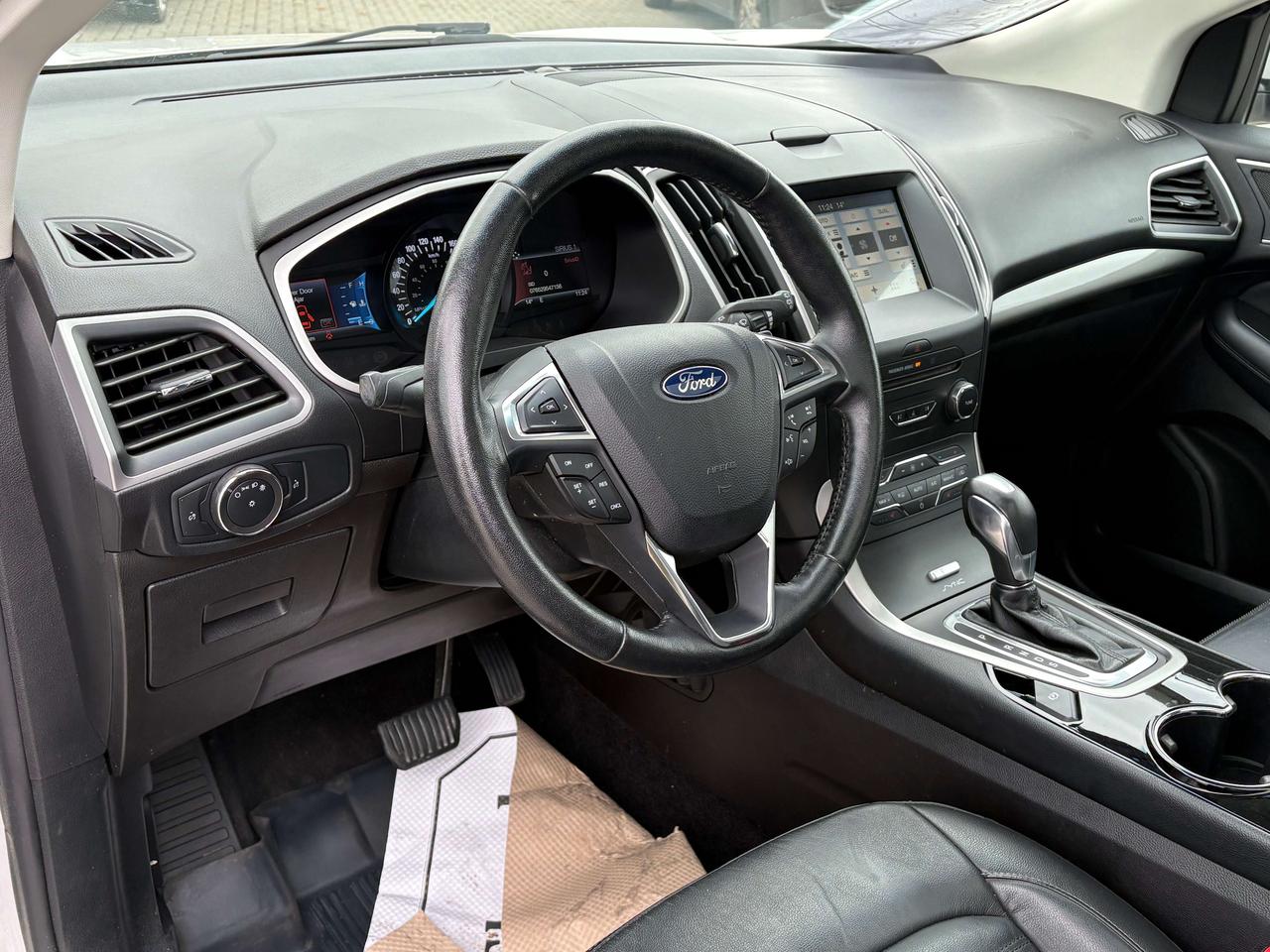 2017 Ford Edge SEL FWD   Nav   Pano Roof   Leather   Heated Seats Photo