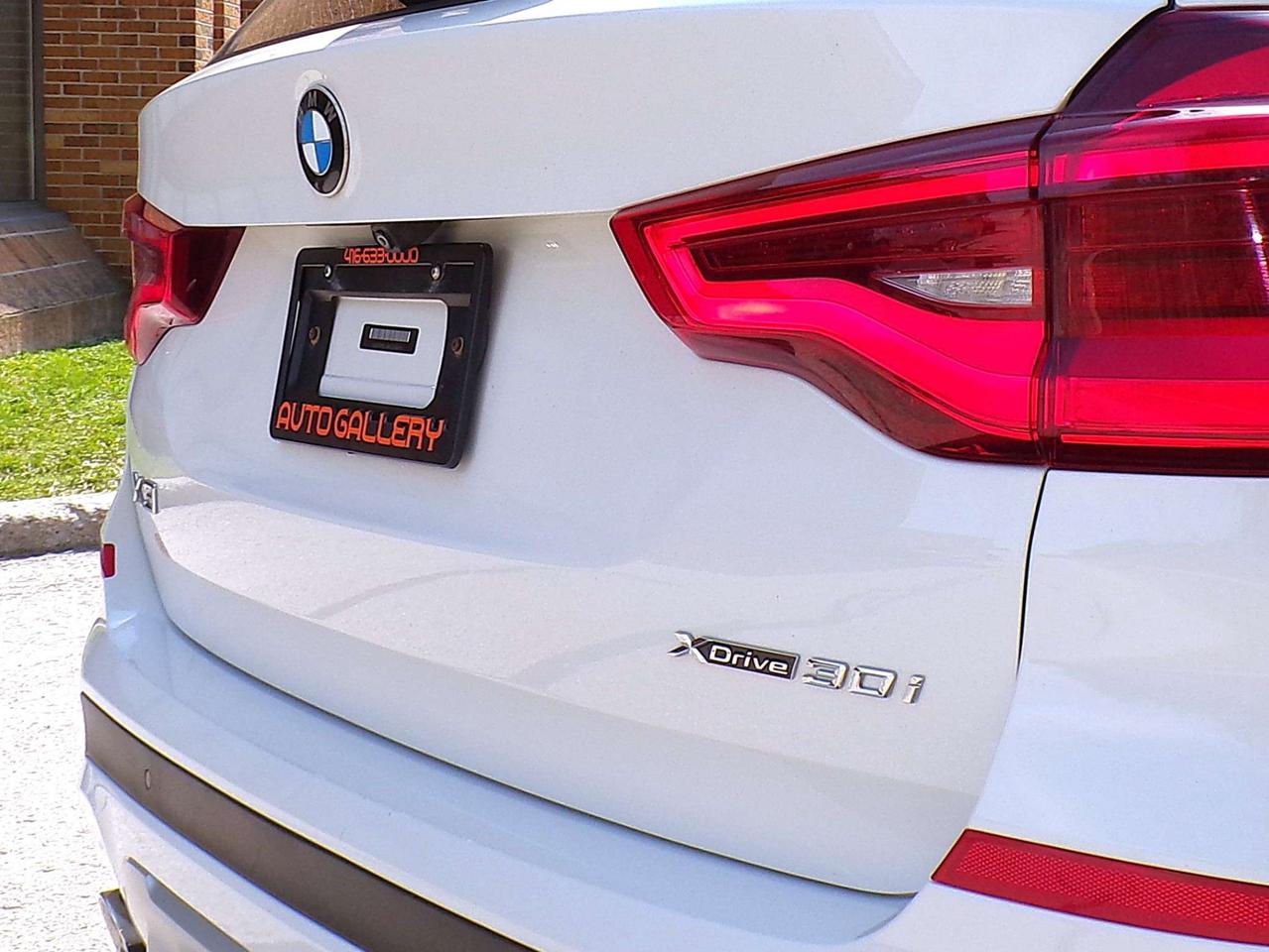 2019 BMW X3 X-DRIVE30i SPORT BSD LDW FCW NAVI PANO ROOF APPLE CARPLAY Photo