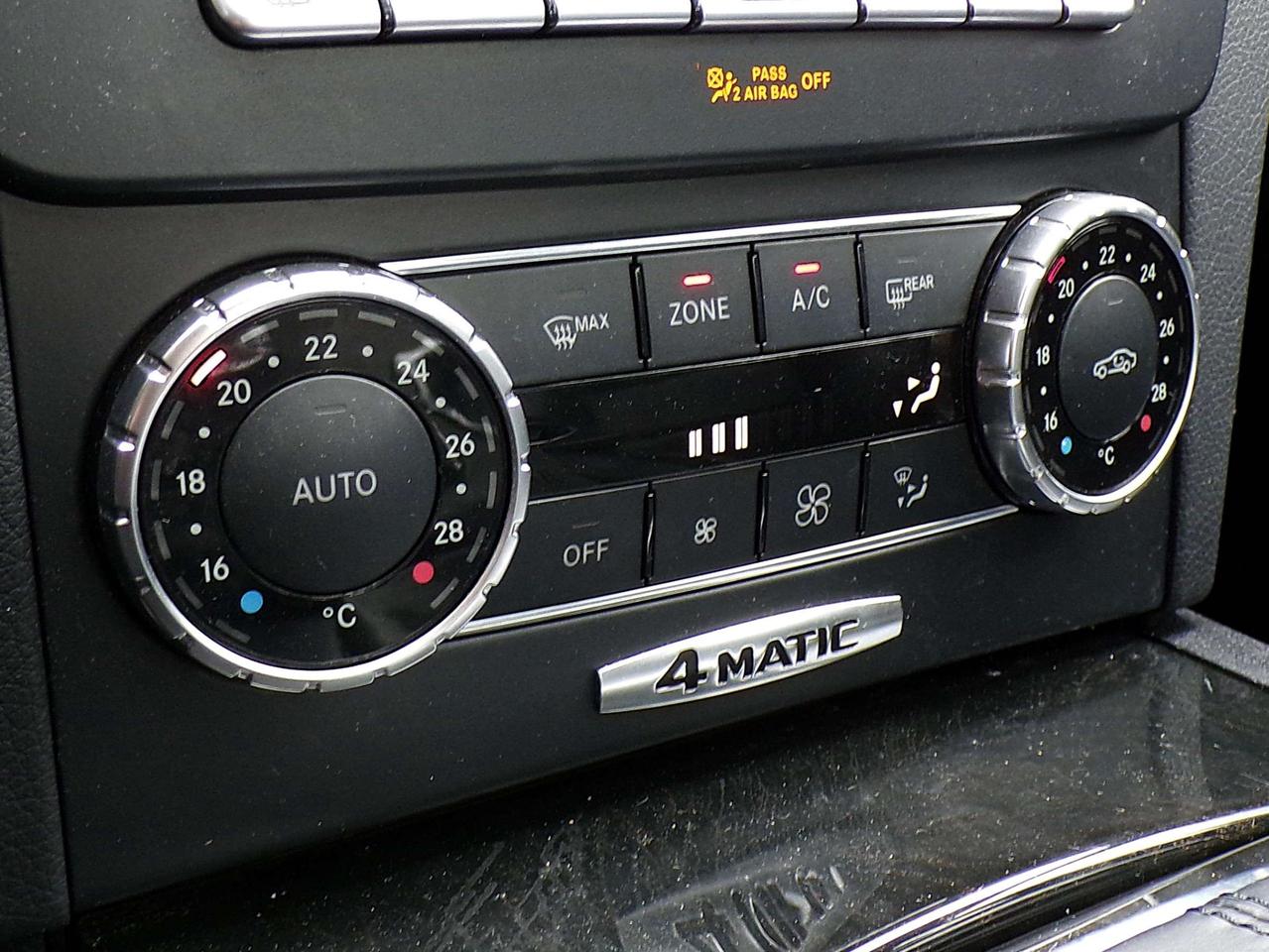 2014 Mercedes-Benz Others 4MATIC BSA LKA NAVI CAMERA SUNROOF CD CHANGER B.T. Photo