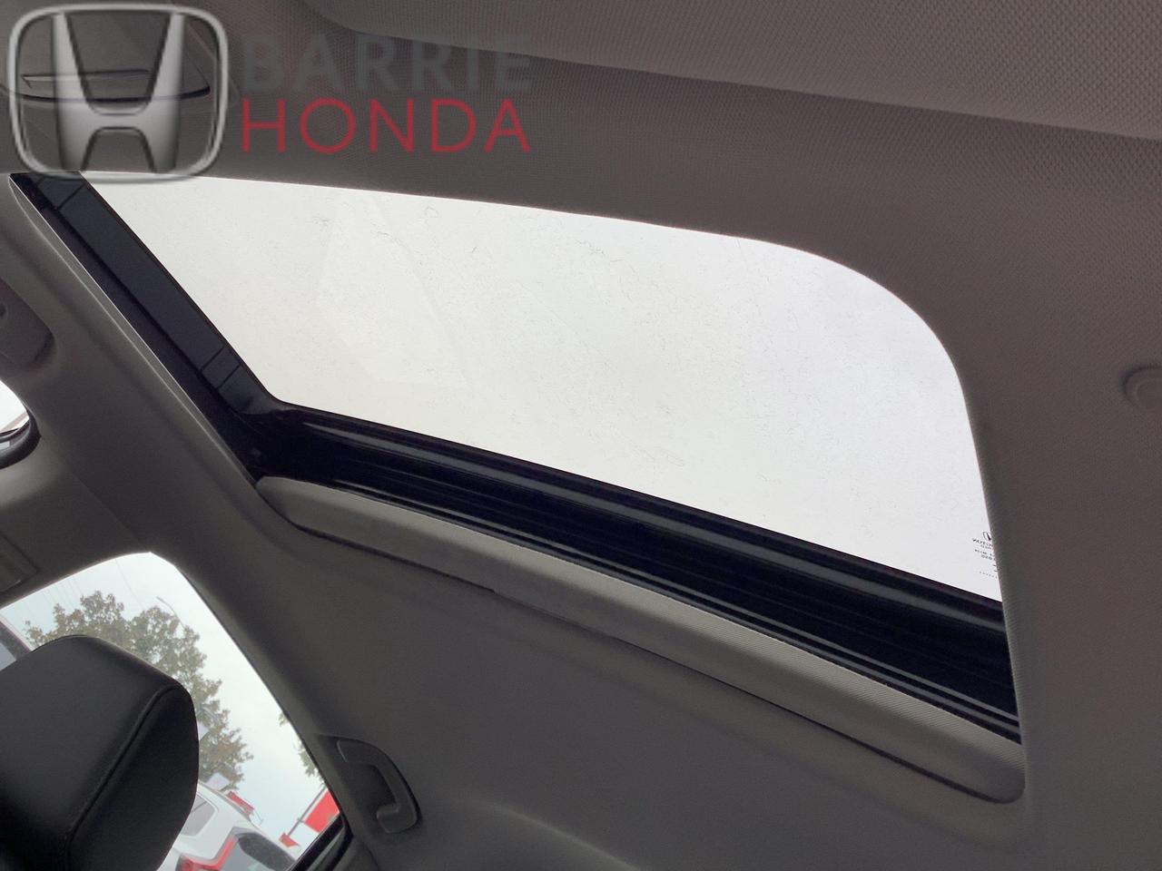 2026 Honda Accord Hybrid Touring 4dr Sedan Photo4