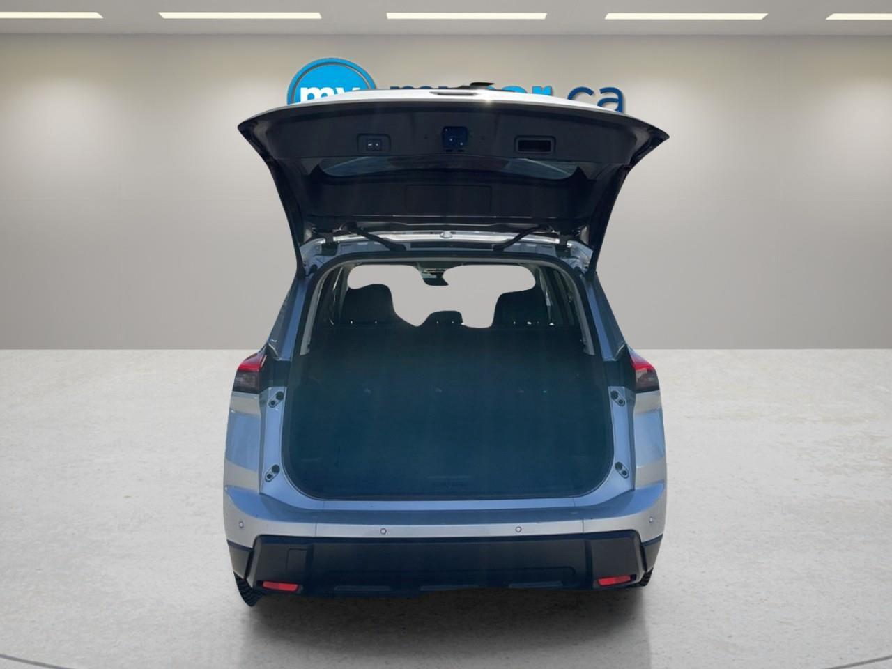 2025 Nissan Rogue  Photo
