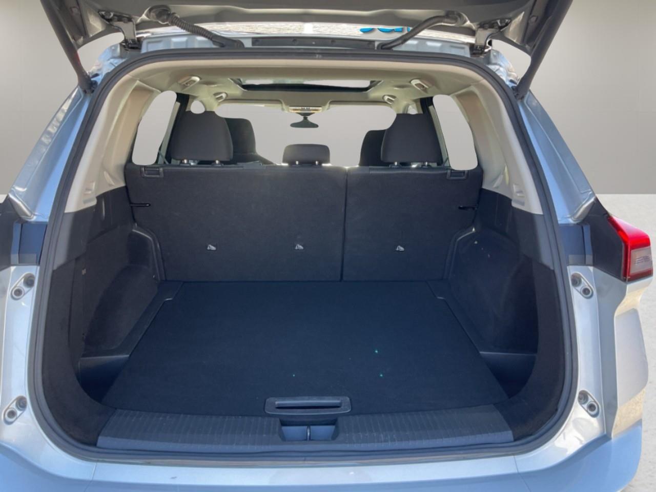 2025 Nissan Rogue  Photo