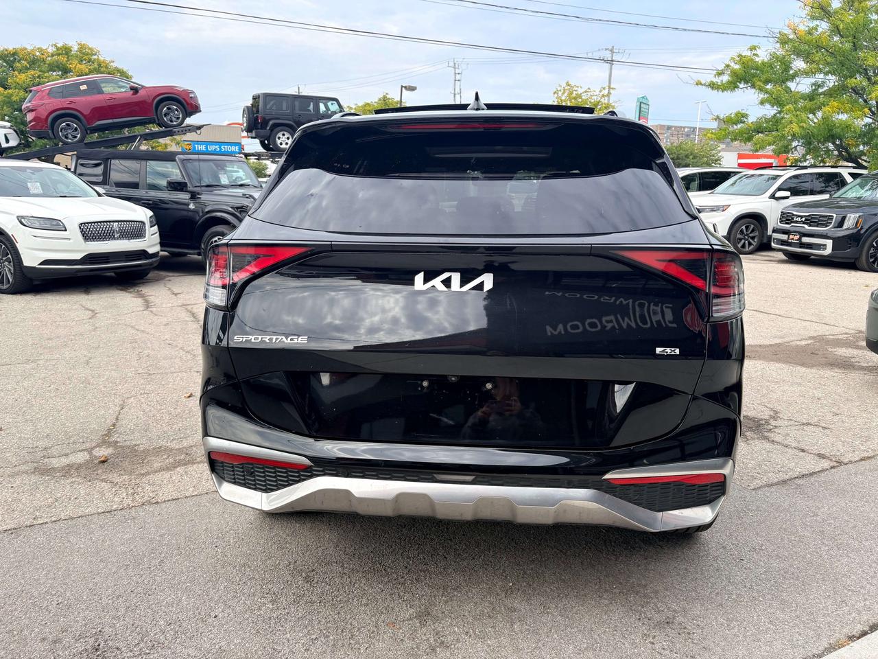 2024 Kia Sportage EX Premium   Red Leather   Panoroof   Nav Photo