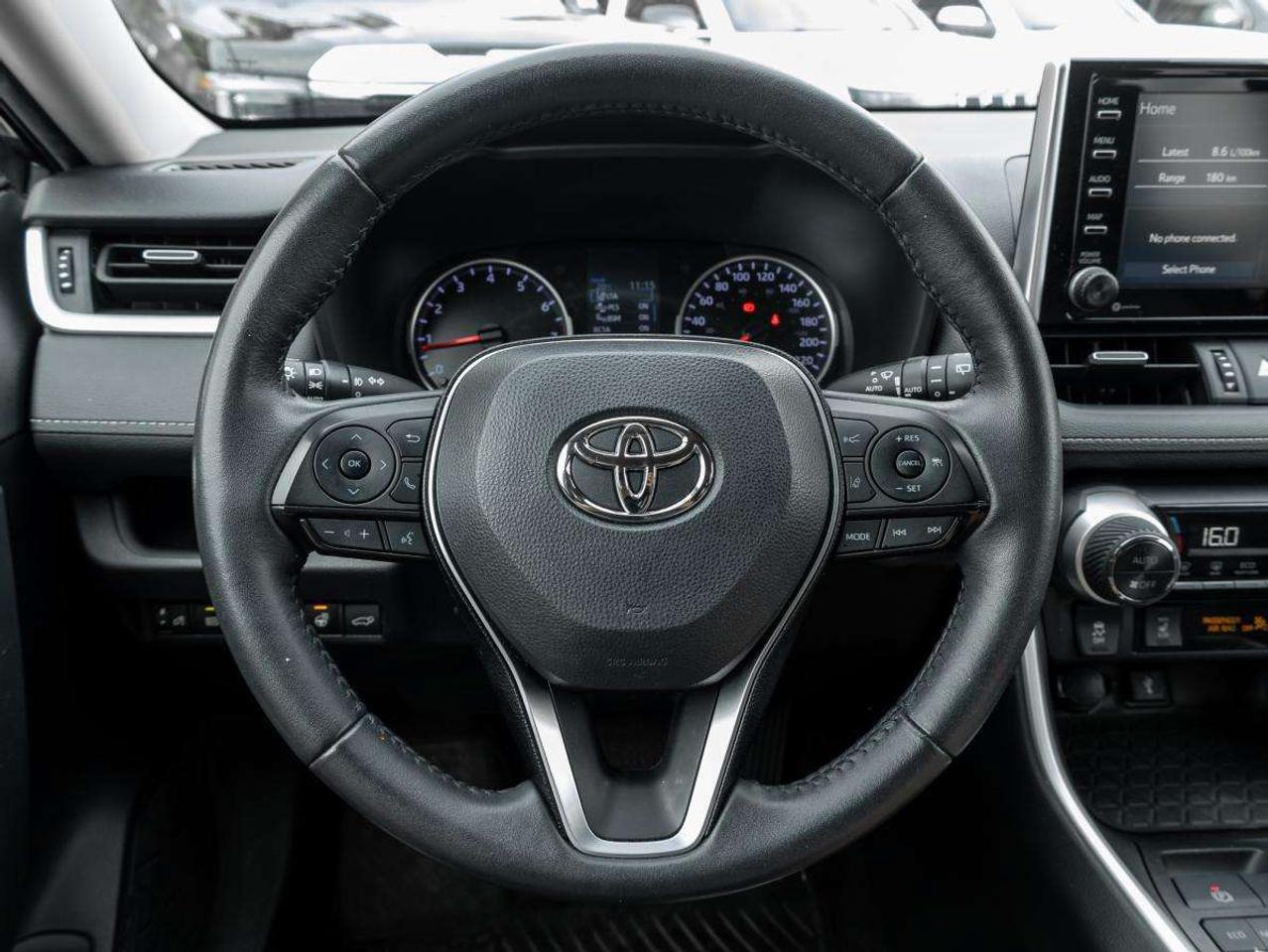 2021 Toyota RAV4 XLE AWD Photo