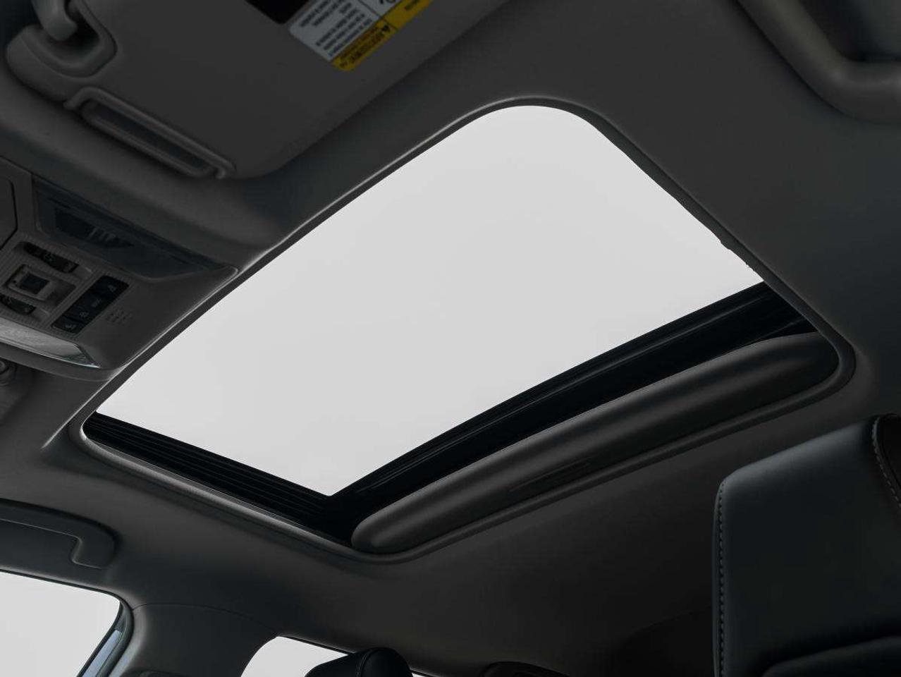 2021 Toyota RAV4 XLE AWD Photo