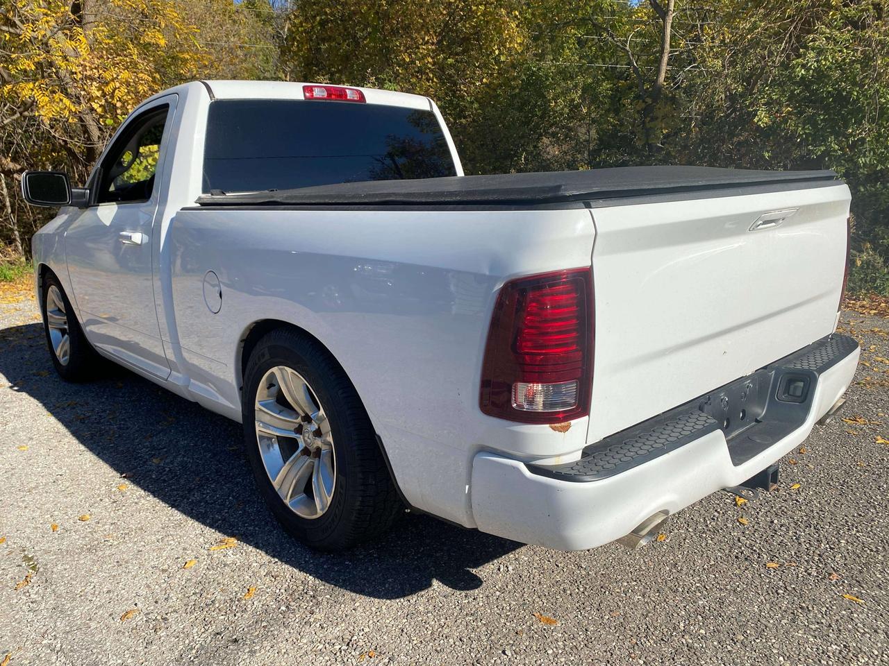 2015 RAM 1500 SPORT, AS IS, NOT INSPECTED FOR SAFETY EXPENSES! Photo