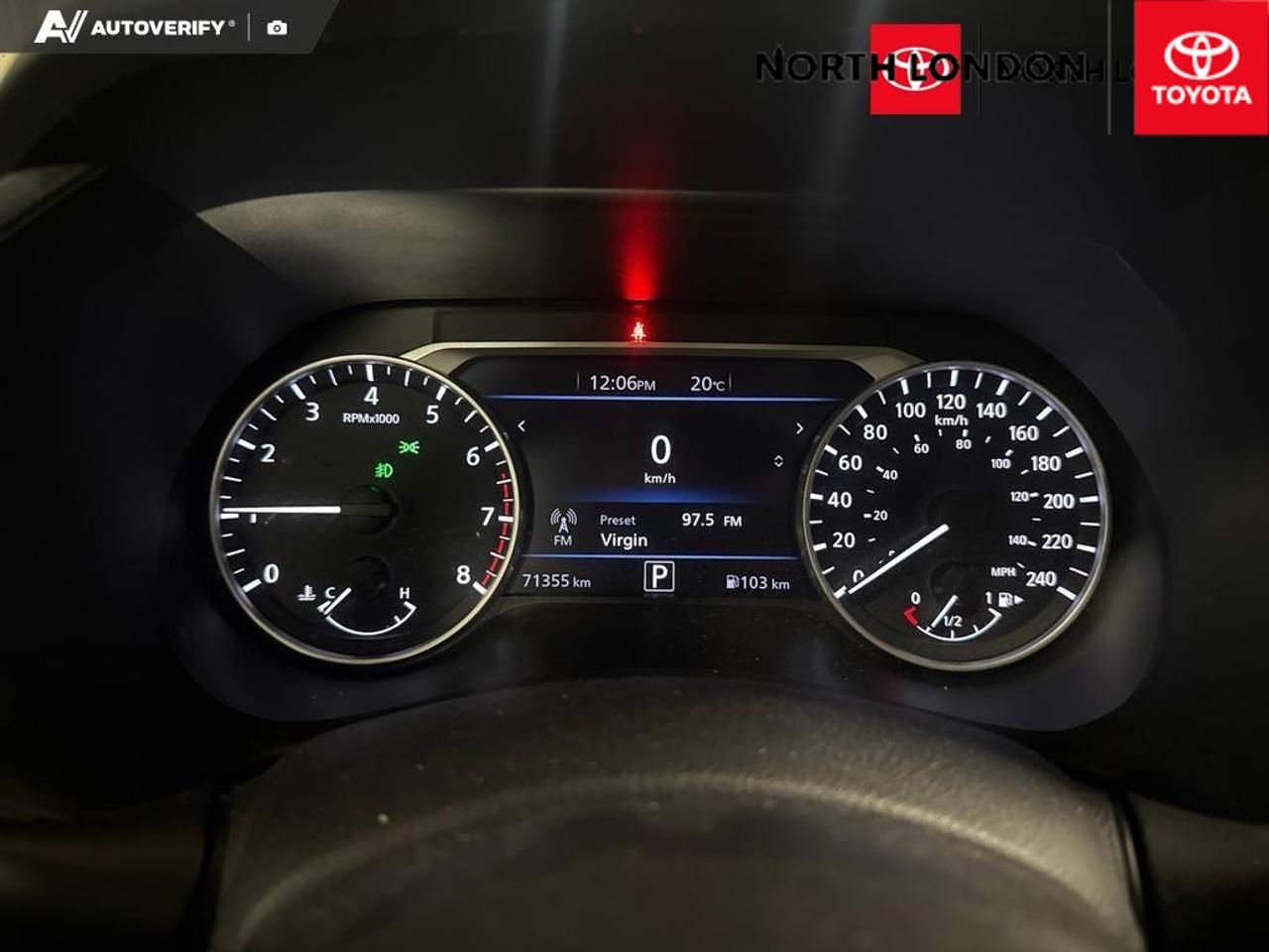 2022 Nissan Sentra SR 4dr Sedan Photo