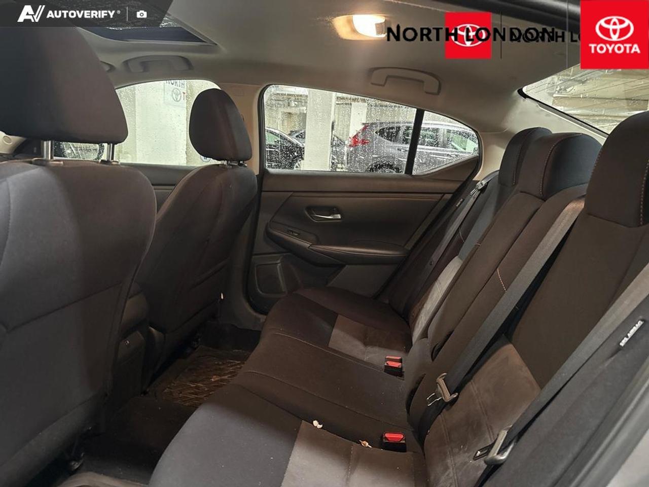 2022 Nissan Sentra SR 4dr Sedan Photo