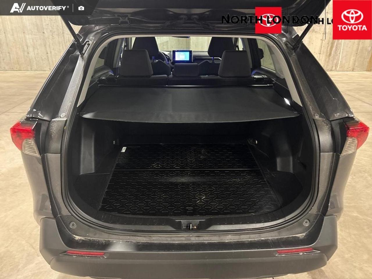 2024 Toyota RAV4 Hybrid LE 4dr All-Wheel Drive Photo