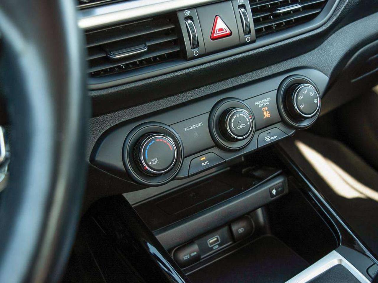 2024 Kia Forte EX   Apple CarPlay   Backup Camera   Heated Seats Photo