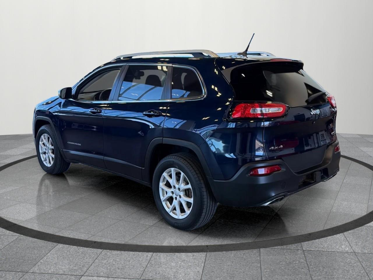 2015 Jeep Cherokee North 4dr 4x4 Photo