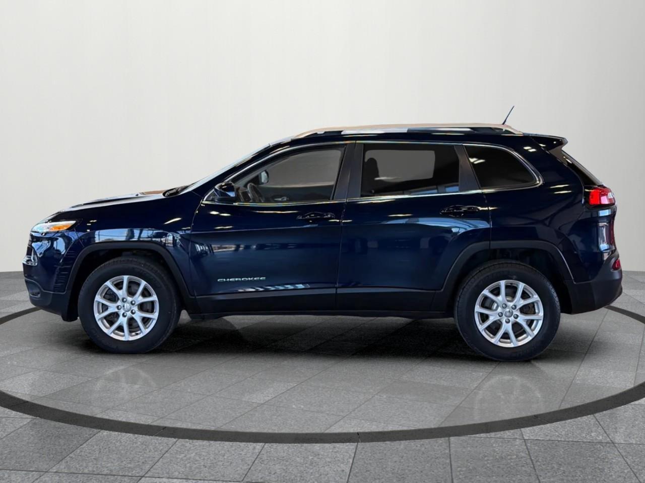 2015 Jeep Cherokee North 4dr 4x4 Photo2