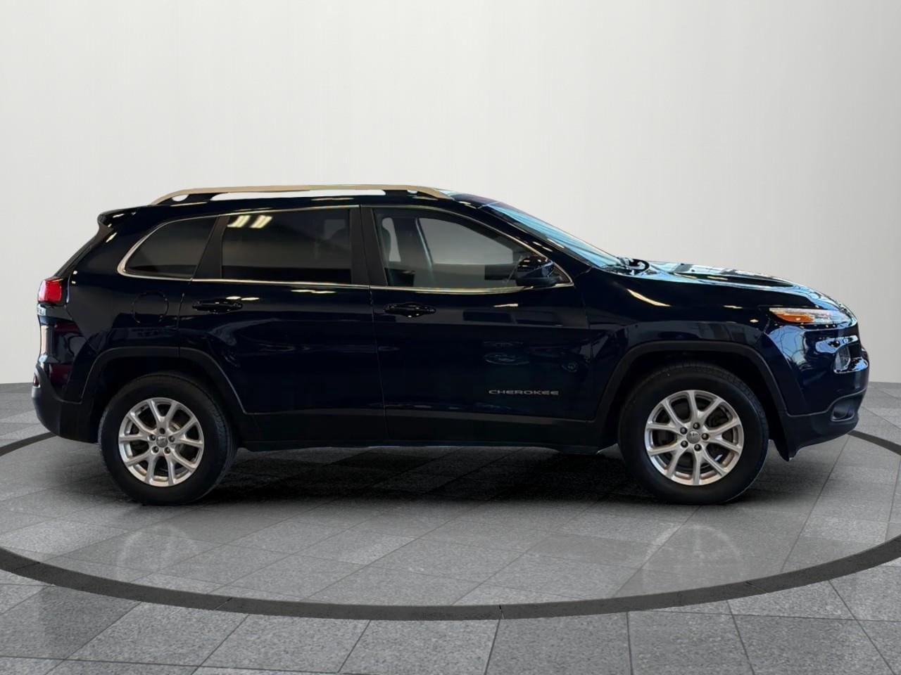 2015 Jeep Cherokee North 4dr 4x4 Photo