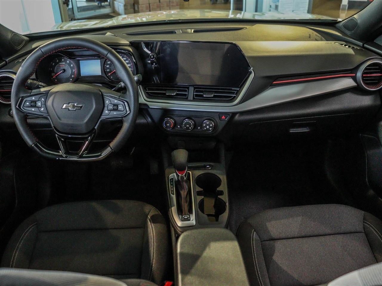 2026 Chevrolet Trax FWD 4dr 1RS Photo