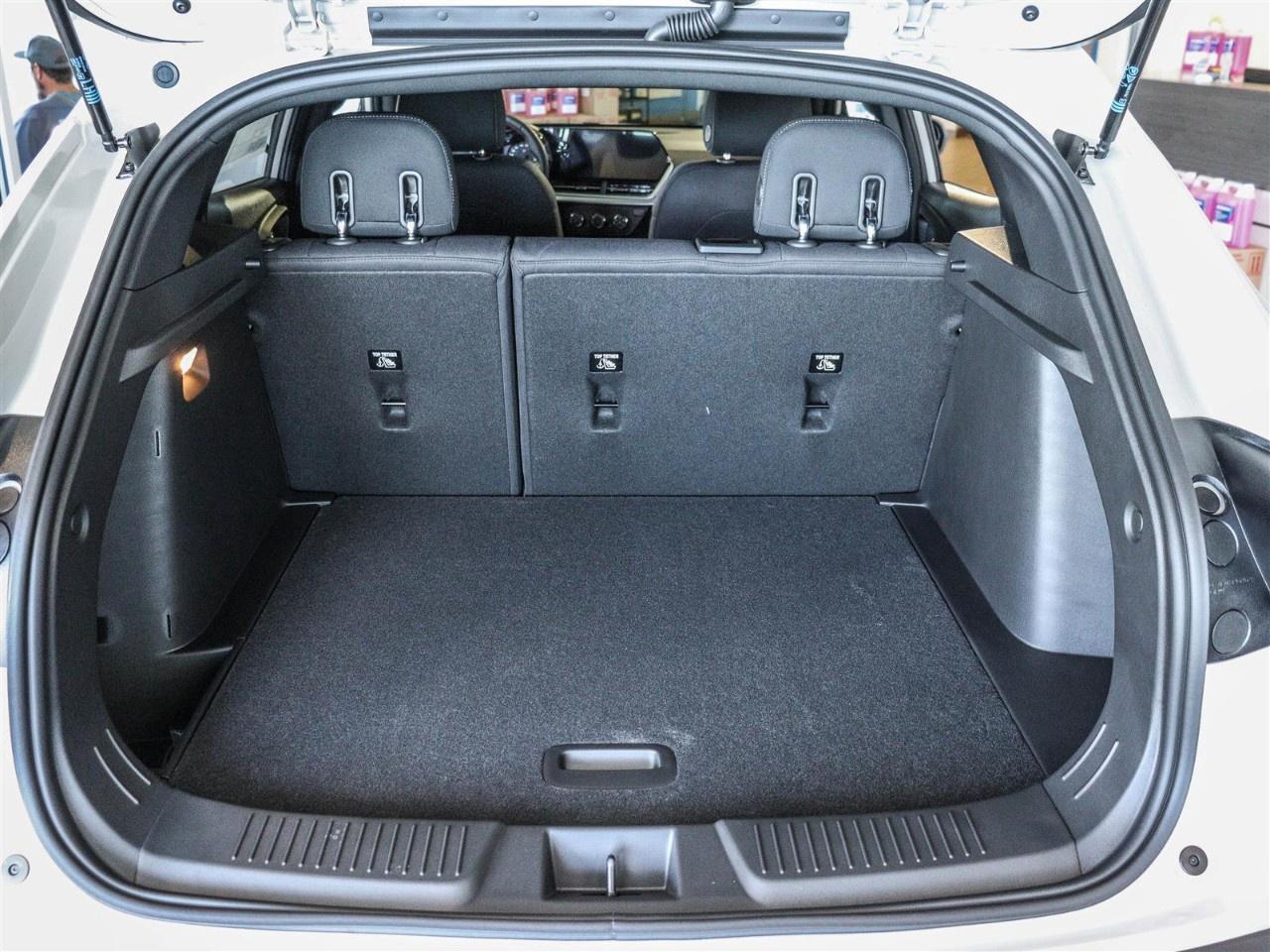 2026 Chevrolet Trax FWD 4dr 1RS Photo