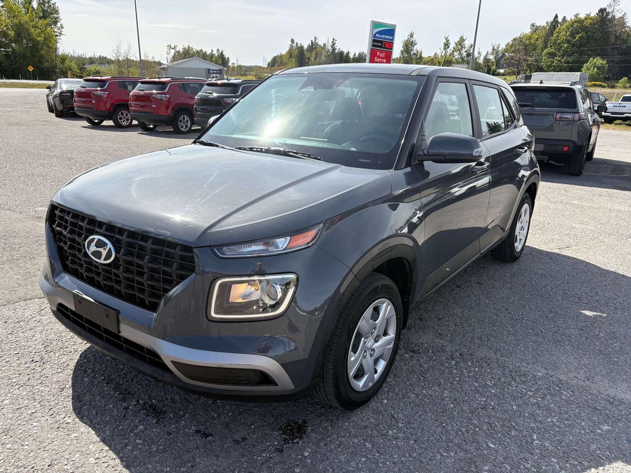 2023 Hyundai Venue Essential - htd seat Photo0