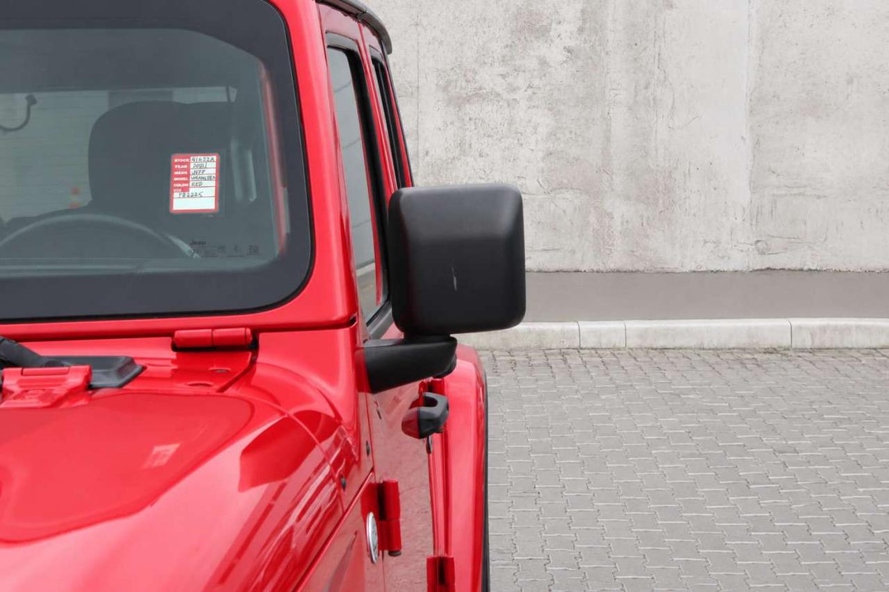 2021 Jeep Wrangler Sahara Unlimited 4x4  SiriusXM SideSteps ReverseCa Photo