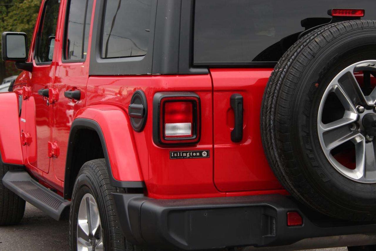 2021 Jeep Wrangler Sahara Unlimited 4x4  SiriusXM SideSteps ReverseCa Photo